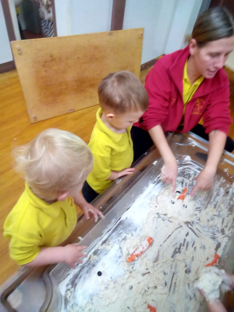 Toddler activities at Stepping Stones